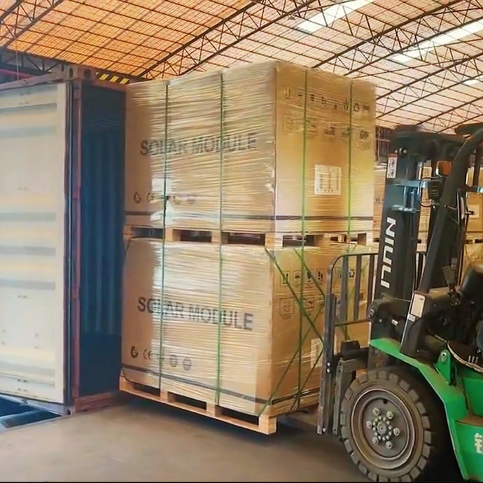 STBeeBright is pleased to announce that our latest shipment of portable solar panels and solar power station is arriving in Nigeria!